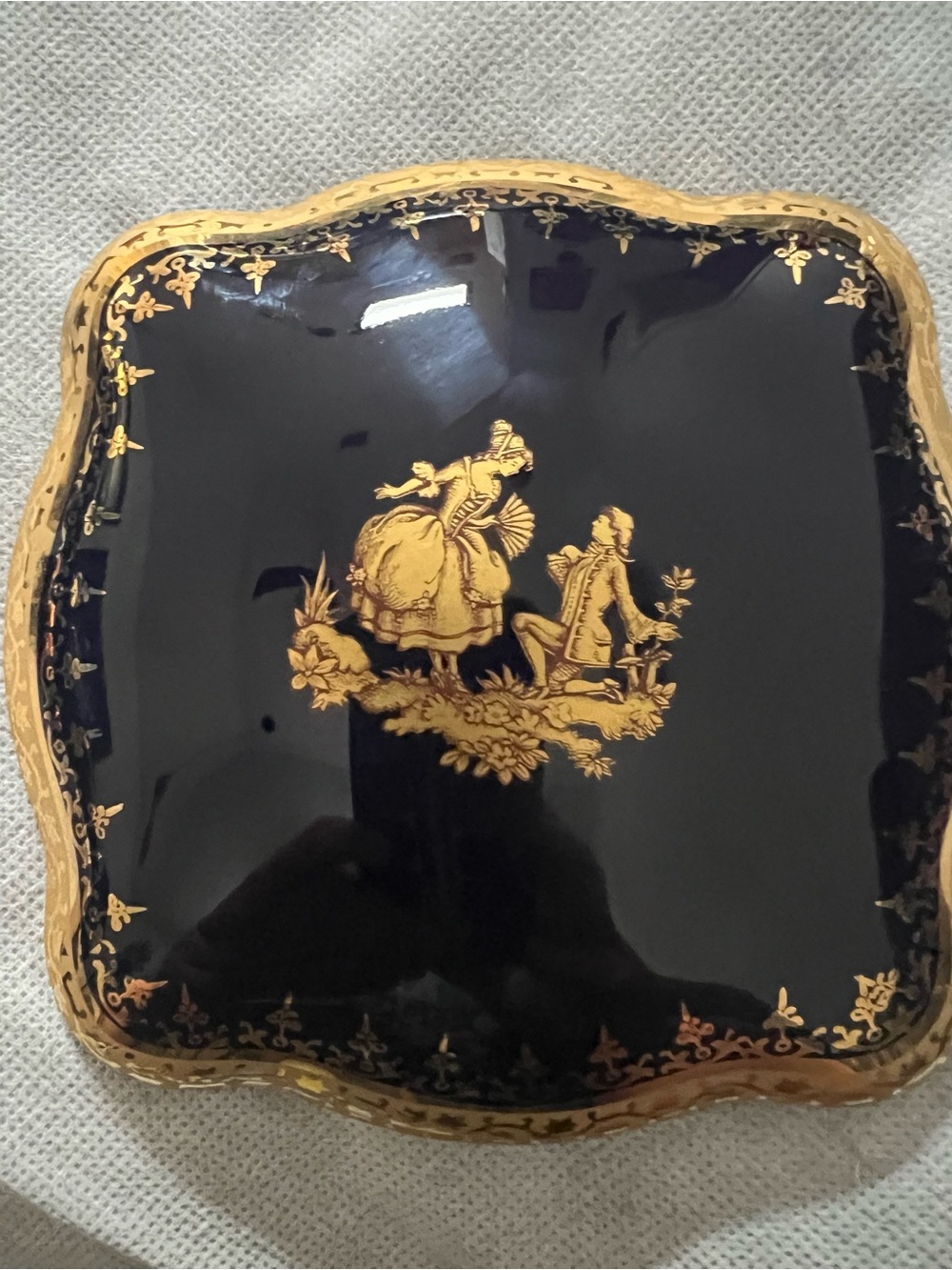 VTG Limoges Cobalt Blue and 22 Karat Gold Trim Trinket Box with Courting Couple